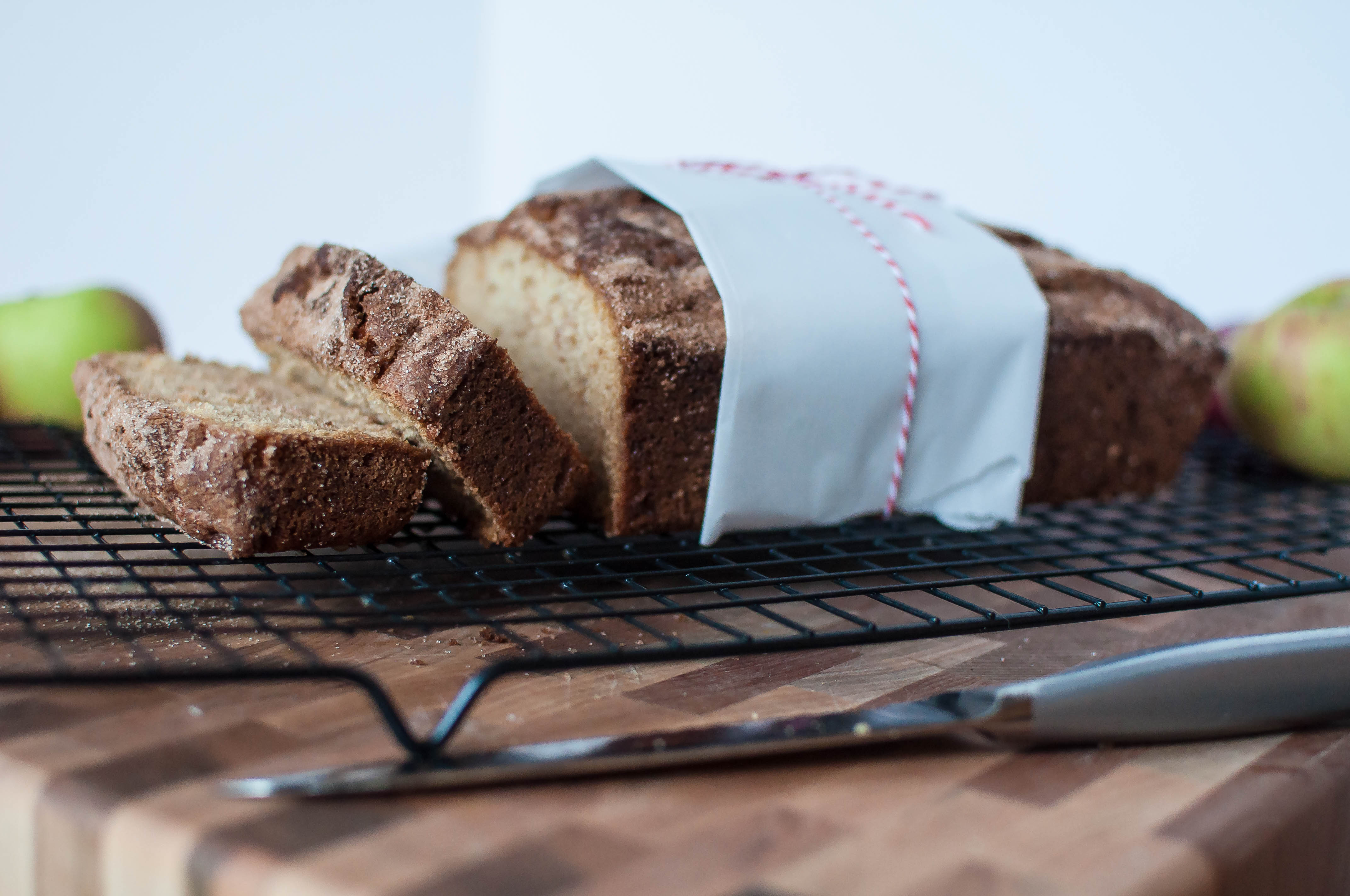 Apple Cinnamon Bread