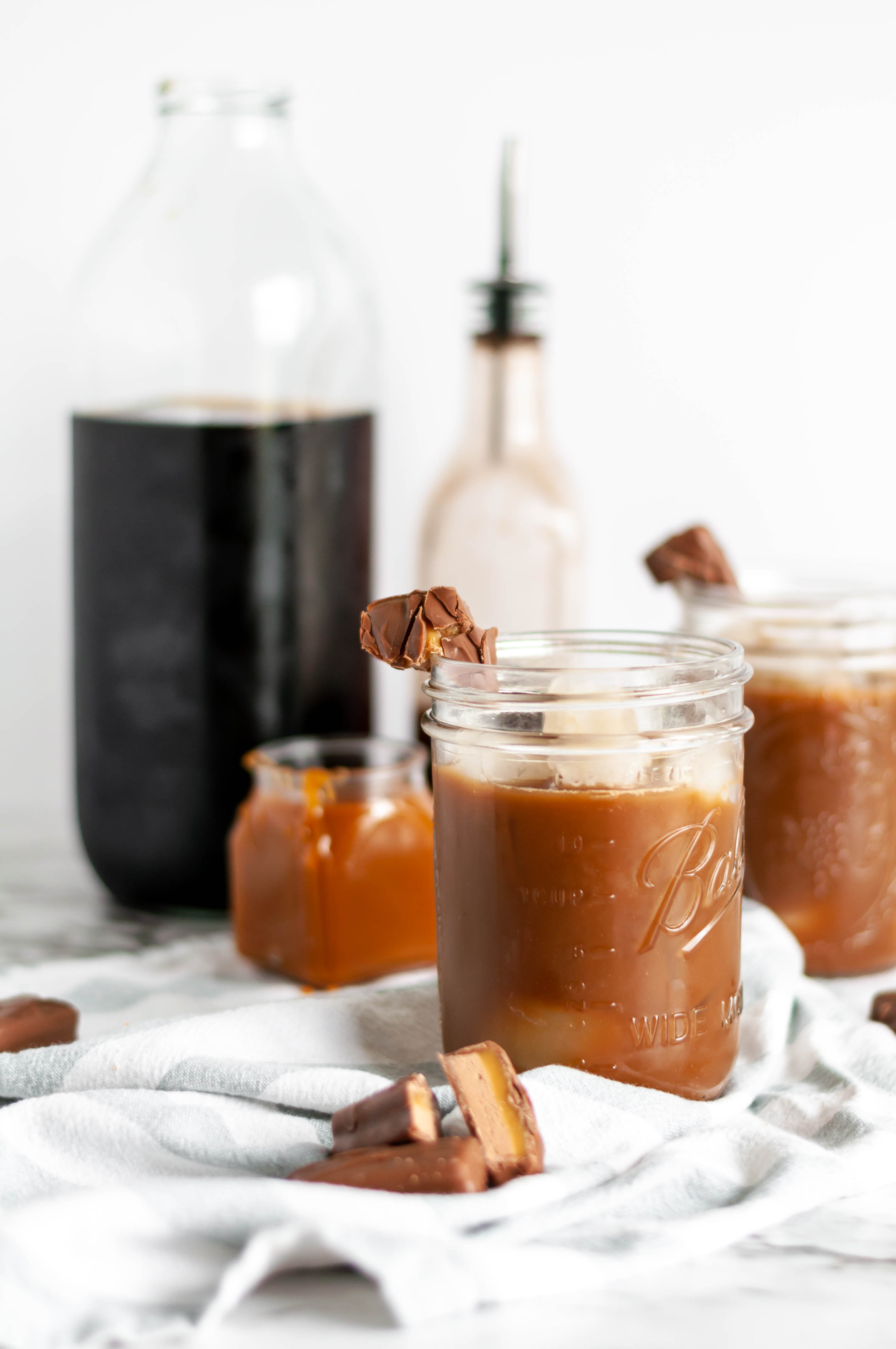 Milky Way Iced Coffee takes all the classic chocolate, caramel and malt flavors of the candy bar and turns it into the perfect way to start your morning.