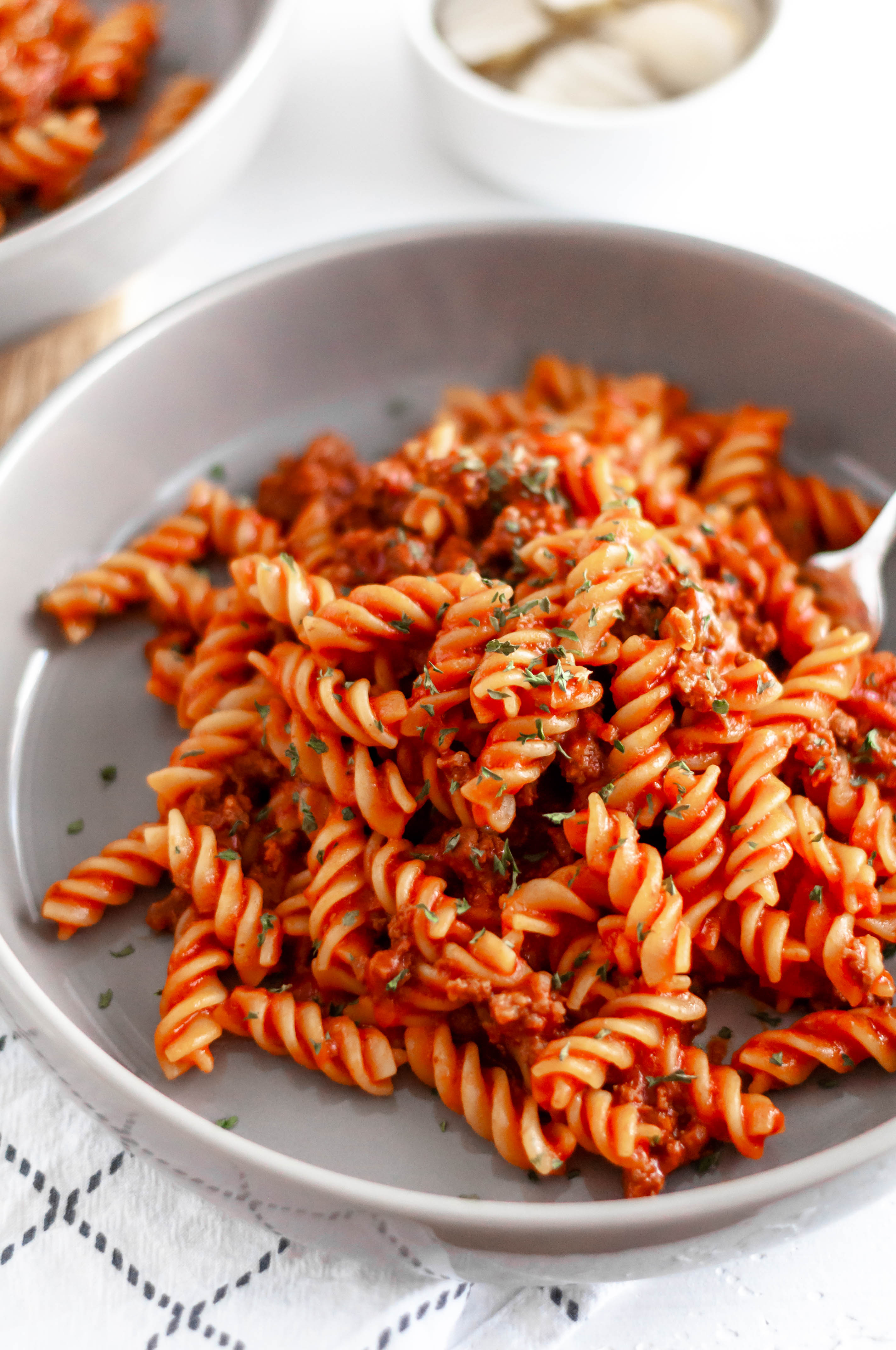 This One Pot Sloppy Joe Pasta is just what you need for your upcoming busy school nights. All in one pot and done in 30 minutes.