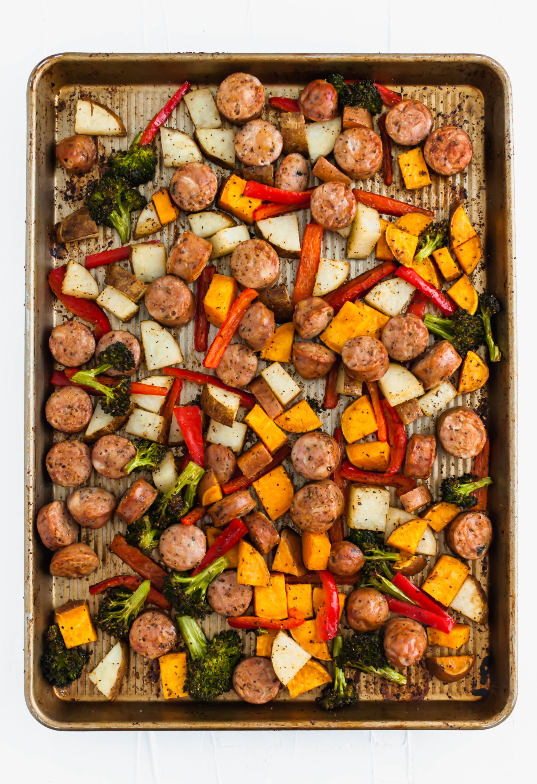 Looking for an easy weeknight meal?! This Sheet Pan Sausage and Vegetables is simple to prepare and done in less than 30 minutes.