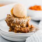 Need an easy dessert for Thanksgiving? Prepared in less than 10 minutes and make ahead friendly, this Pumpkin Crisp will bring a major fall mood to the table.